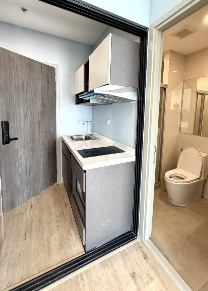 For rent The Rich Rama 9 - Srinakarin (front building), fully furnished, ready to move in