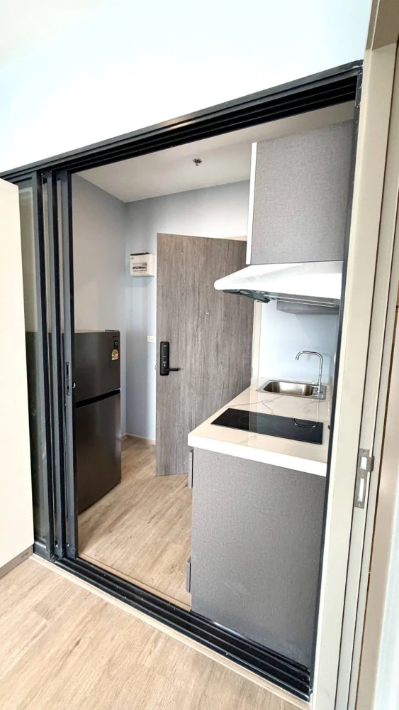 For rent The Rich Rama 9 - Srinakarin (front building), fully furnished, ready to move in