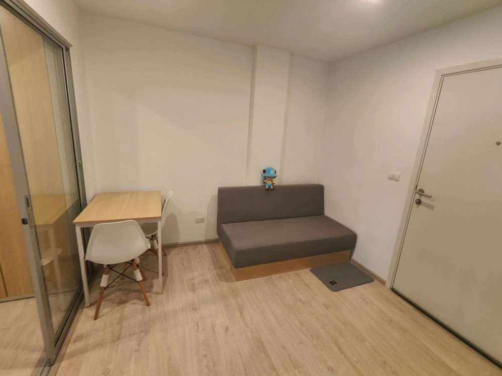 For rent: Sena Kit Theparak - Bang Bo Phase 1, ready to move in, fully furnished, appliances included, just bring your suitcase and move in.