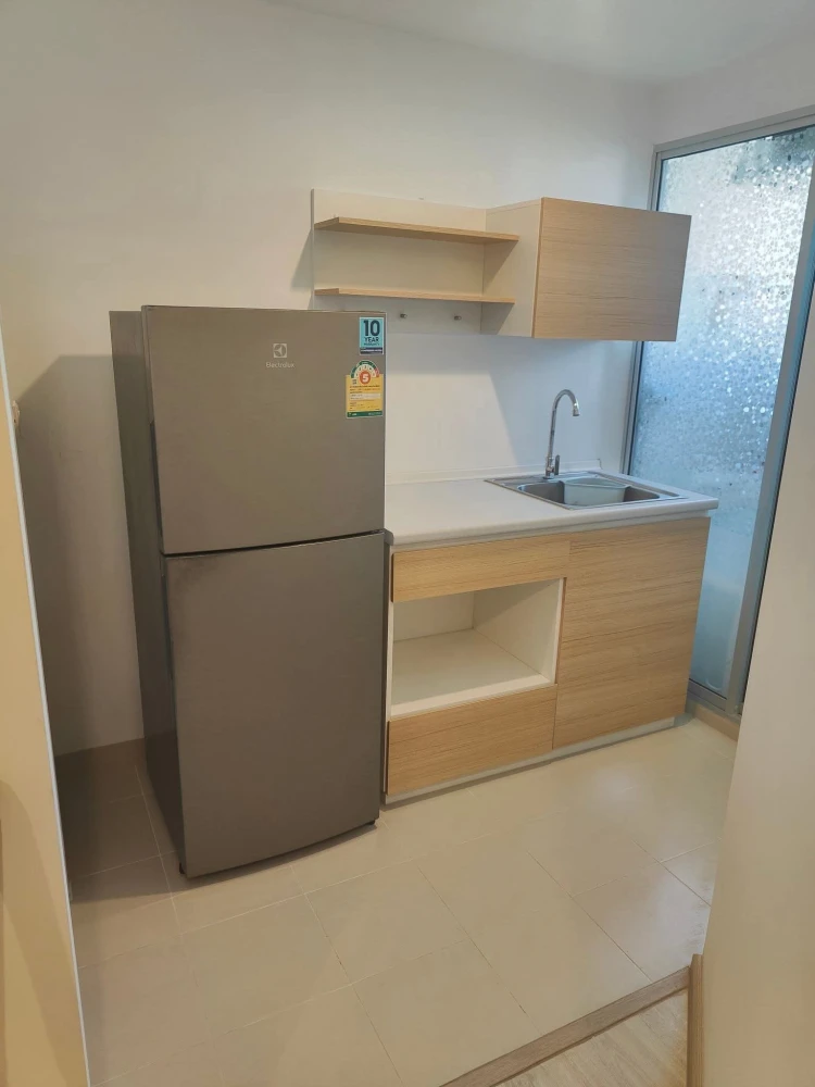 For rent: Sena Kit Theparak - Bang Bo Phase 1, ready to move in, fully furnished, appliances included, just bring your suitcase and move in.