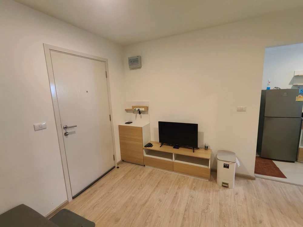 For rent: Sena Kit Theparak - Bang Bo Phase 1, ready to move in, fully furnished, appliances included, just bring your suitcase and move in.
