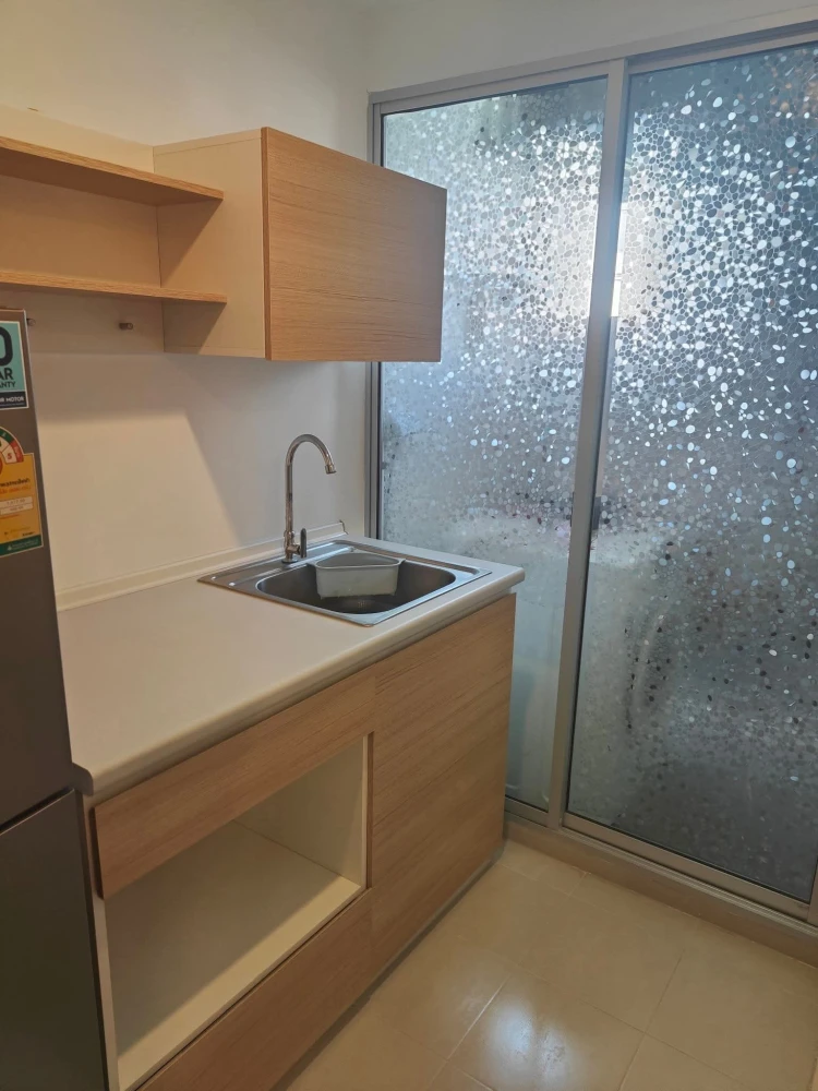 For rent: Sena Kit Theparak - Bang Bo Phase 1, ready to move in, fully furnished, appliances included, just bring your suitcase and move in.