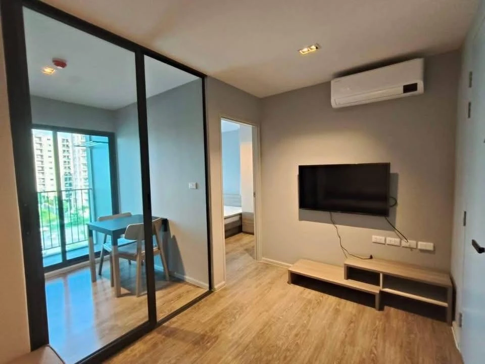 For rent: Aspen Condo Lasalle, 6th floor, not very high, bright and comfortable room, fully furnished, reserve now!