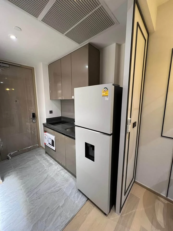 For rent: Ashton Asoke-Rama 9, spacious room, beautifully decorated, well-built-in, you can't miss out on booking.