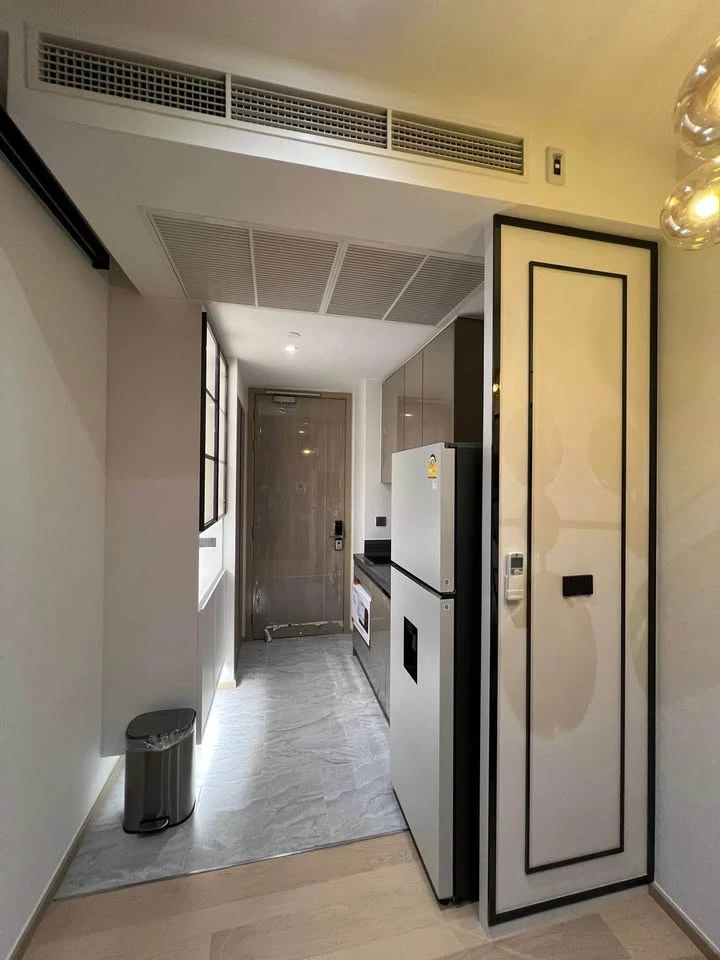 For rent: Ashton Asoke-Rama 9, spacious room, beautifully decorated, well-built-in, you can't miss out on booking.