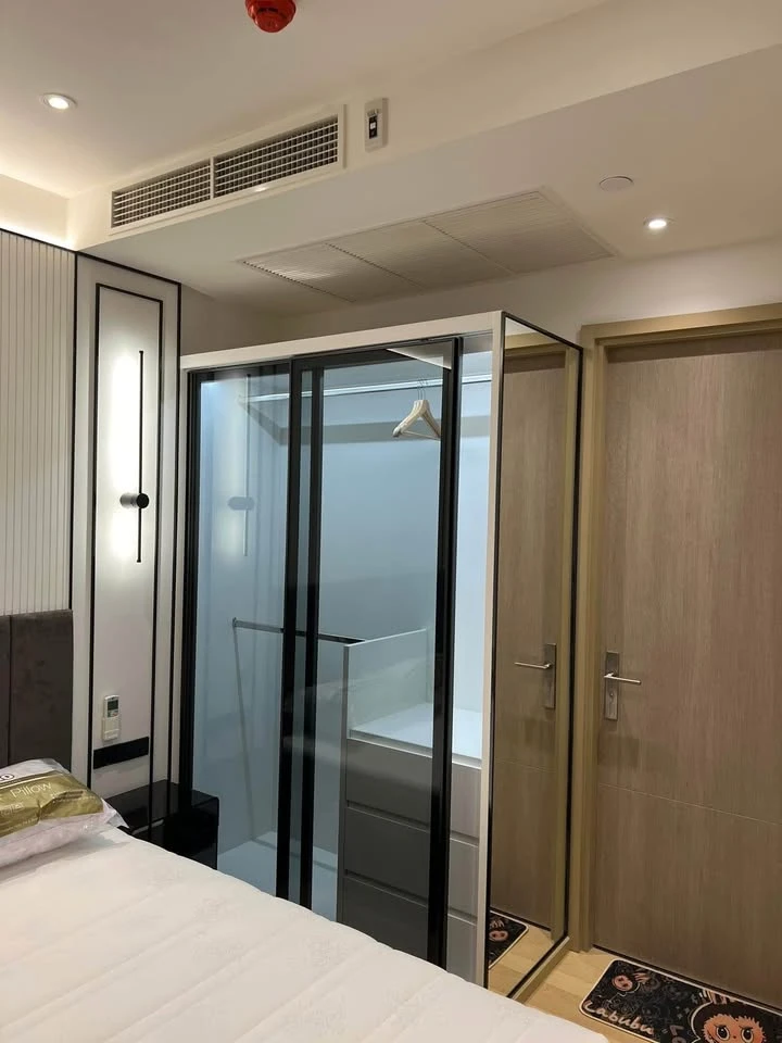 For rent: Ashton Asoke-Rama 9, spacious room, beautifully decorated, well-built-in, you can't miss out on booking.