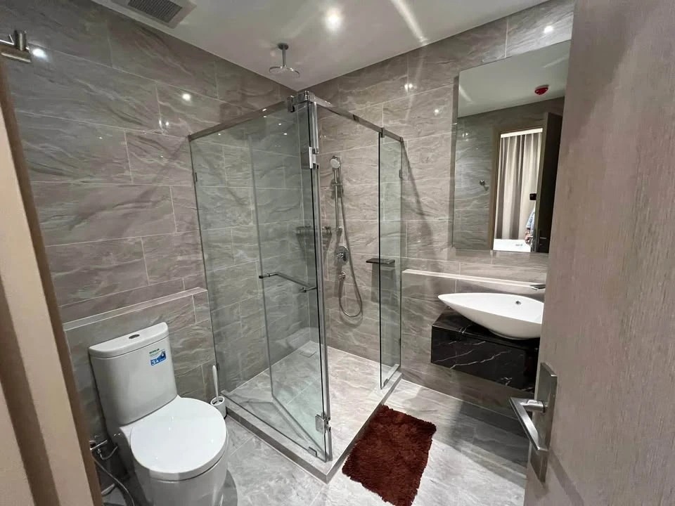 For rent: Ashton Asoke-Rama 9, spacious room, beautifully decorated, well-built-in, you can't miss out on booking.