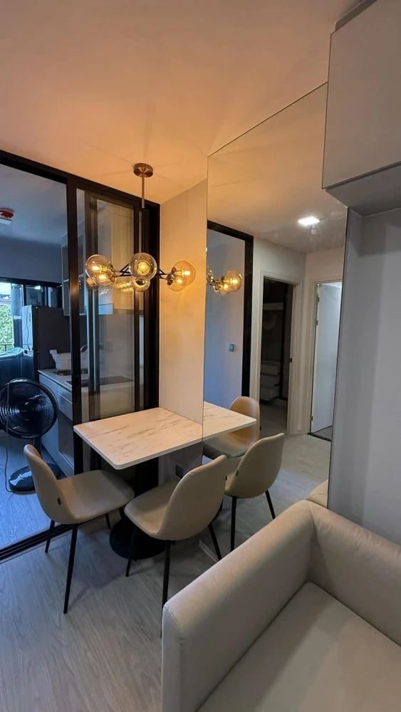 For rent: Atmoz Oasis On Nut. Nicely furnished with high-quality built-in features and complete appliances. Just pack your bags and move in!