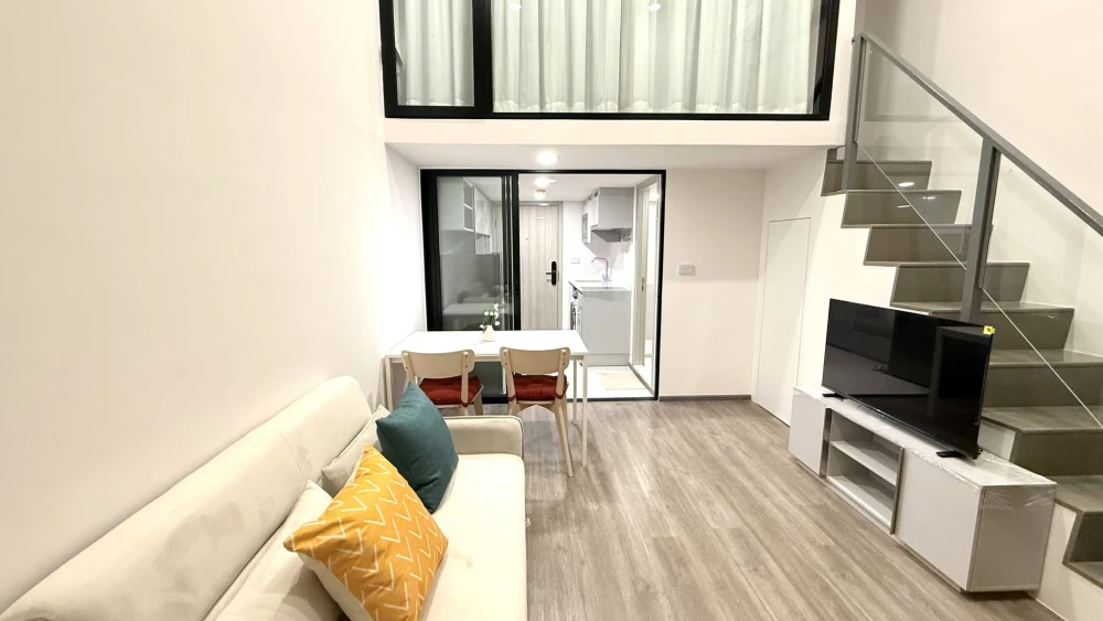 For Rent: SO Origin Kaset Interchange Ready-to-move-in condo, high floor, beautiful view, plenty of natural light!