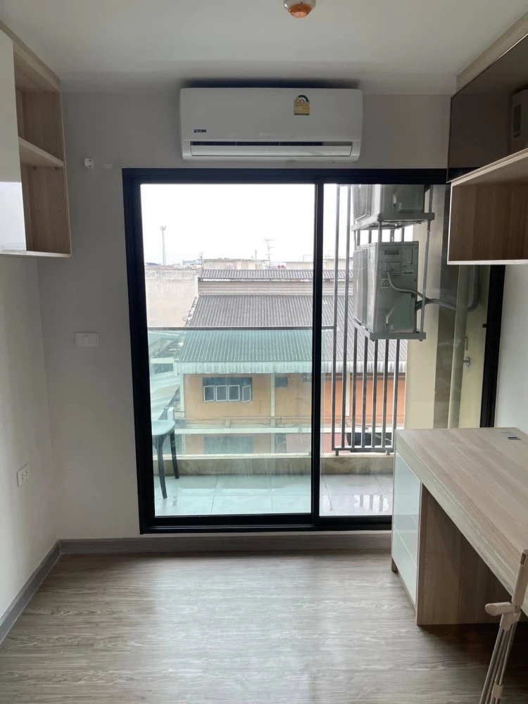 For rent: Polis Condo Suk Sawat 64, ready to move in, complete facilities, good price, book now.