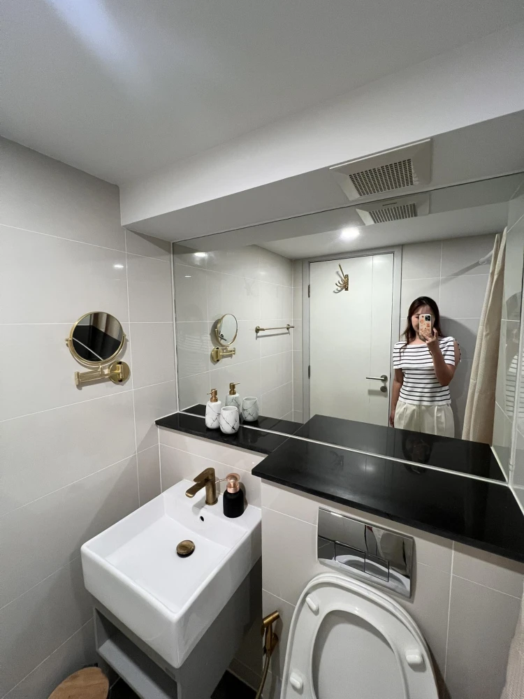 For rent: Knightsbridge Prime Sathorn, Duplex room, high ceiling, open, airy, with a view of Suan Phlu. Hurry and reserve now.