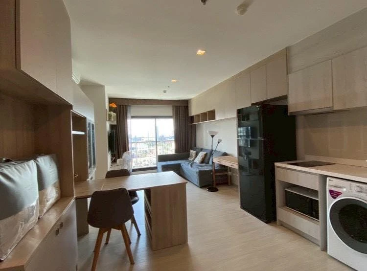 For rent: Life Condo Sukhumvit 48, corner room with privacy, full facilities, hurry and reserve now, don't miss out!