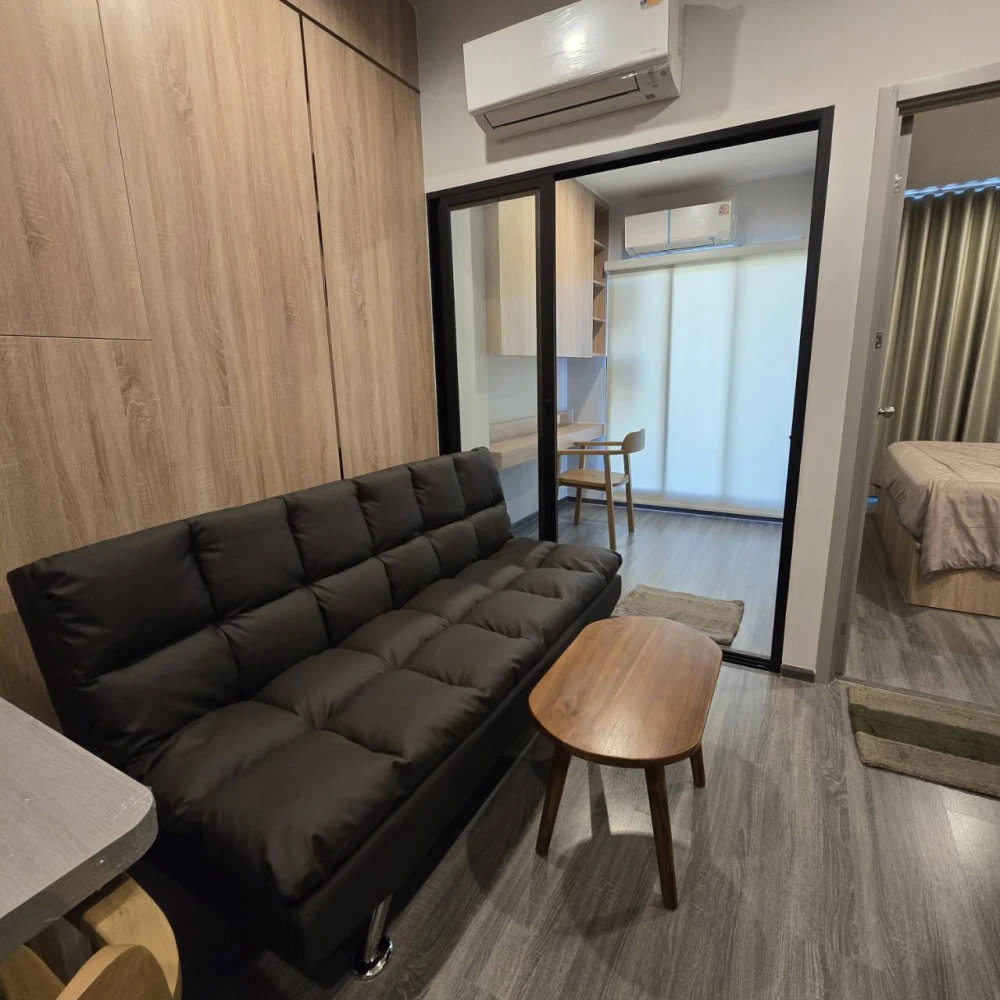 For rent Ideo Ramkhamhaeng - Lam Sali Station.