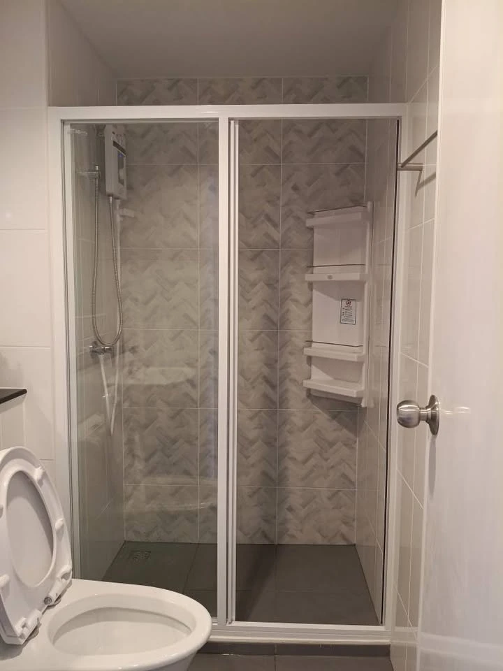 Condo for rent: Regent Home Bangna. Nicely decorated unit with complete furniture and appliances. Book now before it's too late!