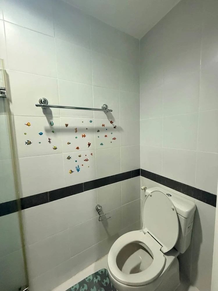 Condo for rent at A Space Asoke-Ratchada: a spacious, comfortable unit offering excellent value for money. Book yours today!