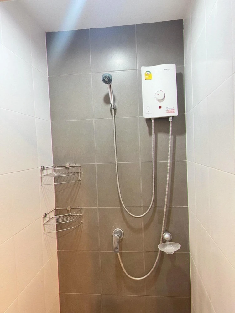 Condo for rent A space play Ratchada - Sutthisan, spacious room, lots of usable space, good price, book now, don't miss out.