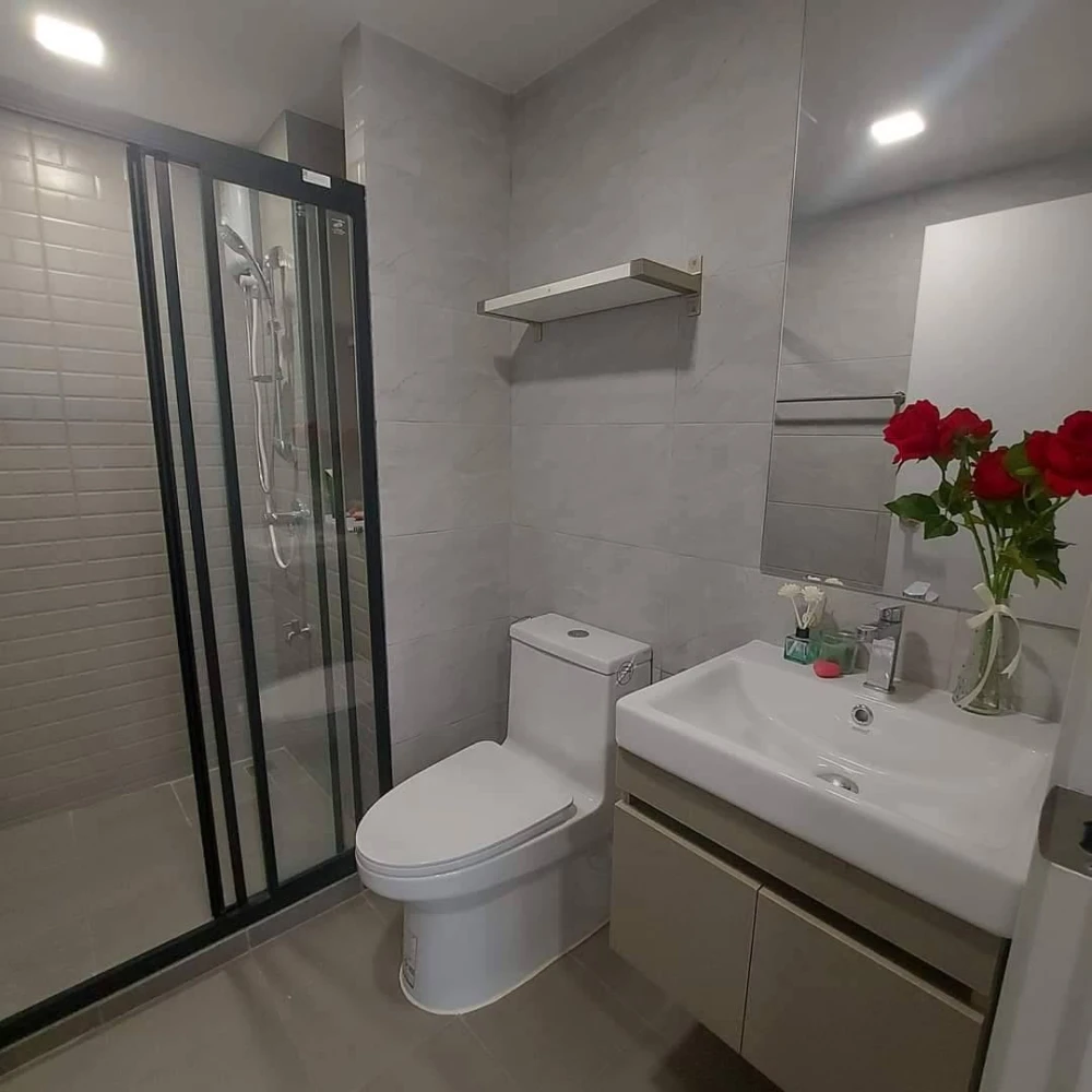 Condo for rent: Atmoz Flow Minburi, 1 bedroom, extra unit, fully furnished, ready to move in. Convenient and complete amenities. Don't miss out!