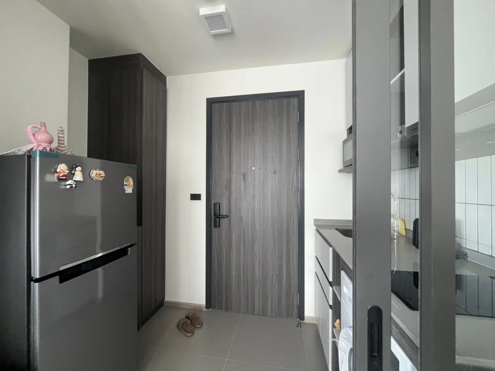 Condo for rent at Chapter One More Kaset. Ready to move in, fully furnished with appliances. Affordable price. Book now!