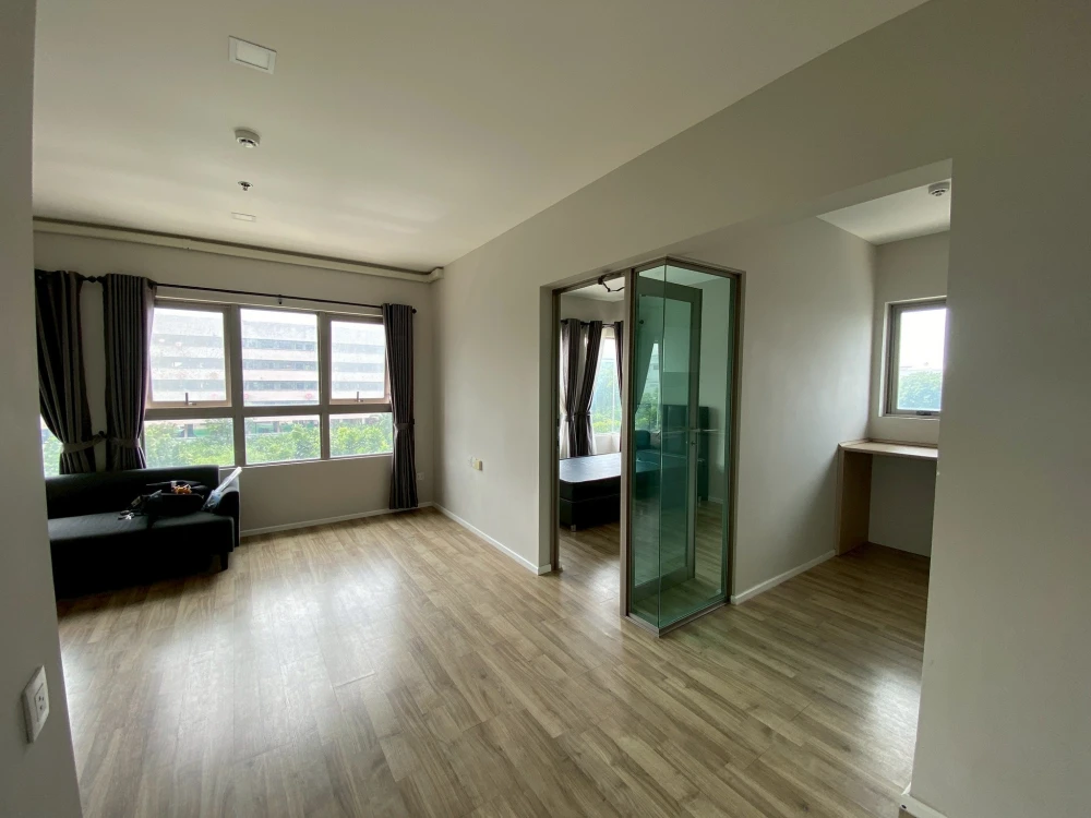 Condo for rent Ease 2 Rama 2, spacious room, lots of usable space, complete facilities, move in quickly