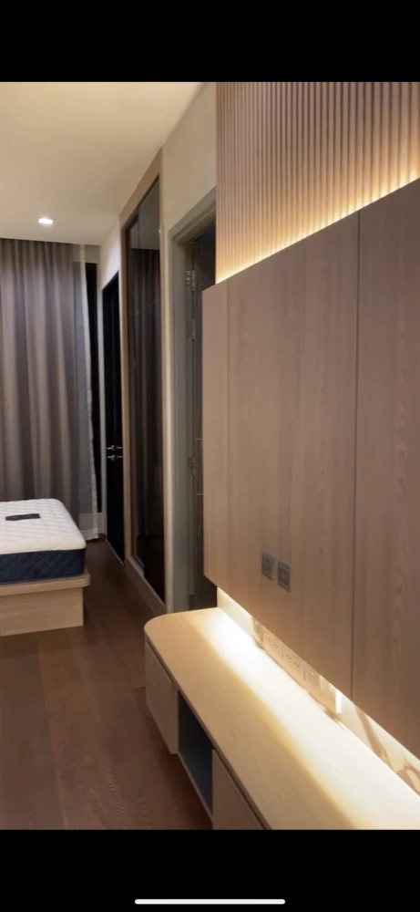 Condo for rent at Ideo Q Victory. Nicely decorated with high-quality built-in furniture. Amazing price! Book today! Don't miss out!