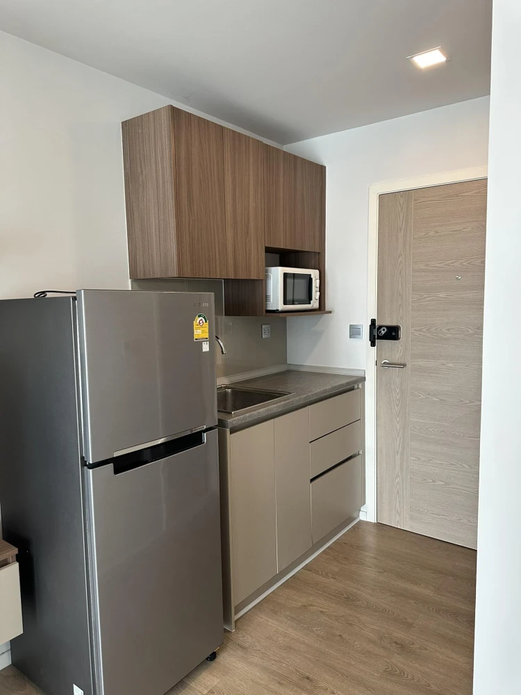 Condo for rent at Kave Town Shift. The unit is partitioned into separate, well-defined zones. Convenient and complete – everything you need is here. B