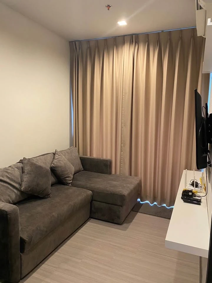 Condo for rent: Life Asoke Hype, room with garage, fully furnished, just bring your belongings and move in.