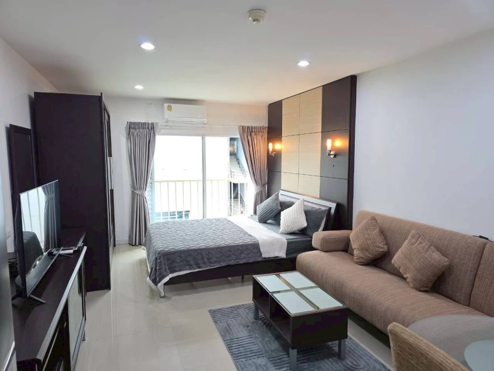 Condo for rent at Metro Park Sathorn. Fully furnished and ready to move in. Complete amenities. Don't miss out!