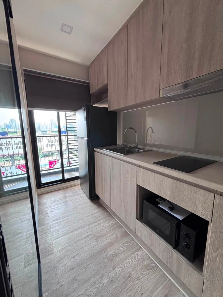 Condo for rent at Modiz Sukhumvit 50, ready to move in. Fully furnished. Affordable price. Book now!