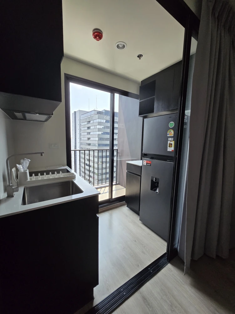 Condo for rent at NUE District R9. Nice unit on the 32nd floor with great views. Fully furnished. Book now, don't miss this opportunity!