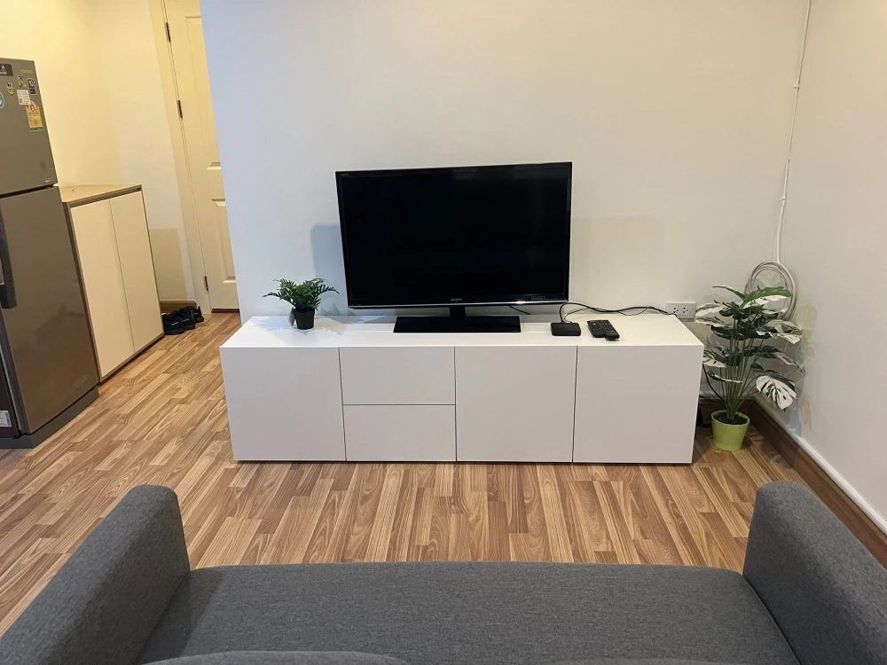 Condo for rent: Regent Home 15 Chaengwattana – Laksi. Ready to move in, fully furnished. Book now!