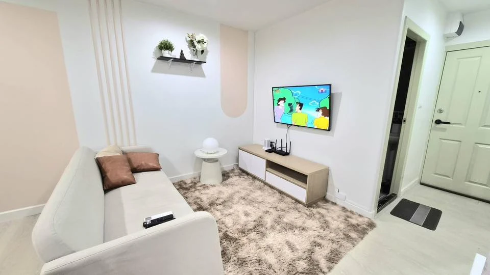 Condo for rent: Regent Home 19 Sukhumvit 93. Ready to move in, fully furnished, great value. Book now, don't miss out!