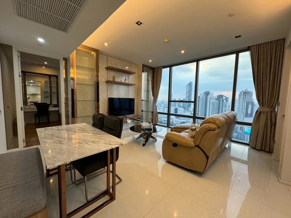 Condo for rent The Bangkok Sathorn, spacious room, lots of usable space, everything is complete here, hurry up and book now, don't miss out.