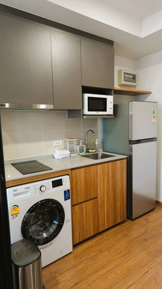 Condo for rent at The Livin Phetkasem. Spacious and comfortable unit with ample living space. Convenient and fully equipped. Don't miss out!