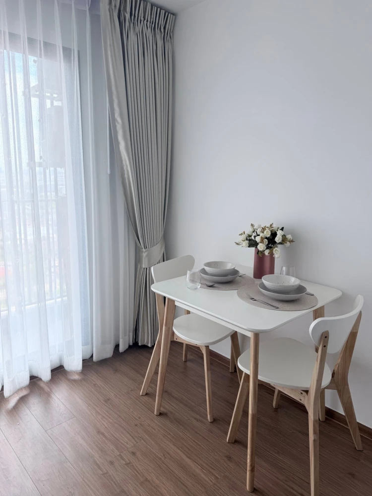 Condo for rent at The Living Ramkhamhaeng. The unit is partitioned into separate, well-defined zones. Great price! Book now!