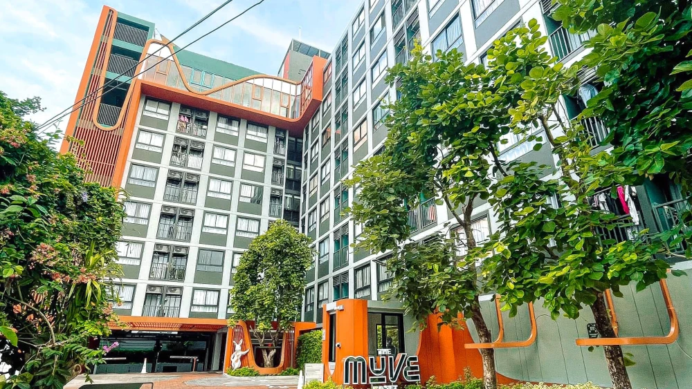 Condo for rent: The Muve Kaset, ready to move in, complete with amenities. You'll regret not booking.