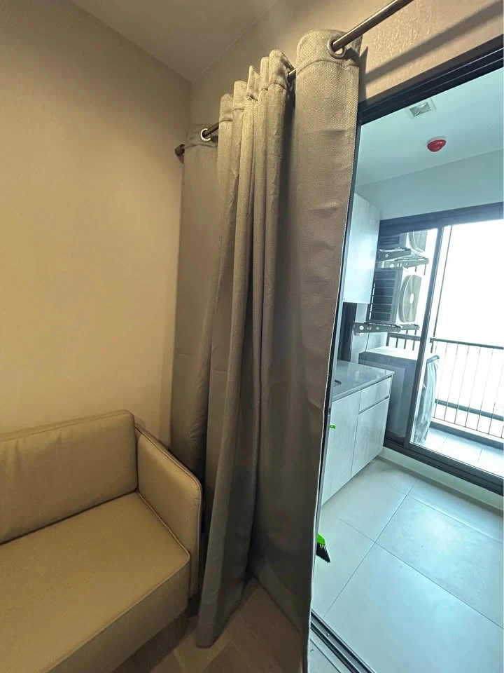 Condo for rent: The Politan Aqua, 45th floor, river view, fully furnished, ready to move in. You'll regret not booking it.