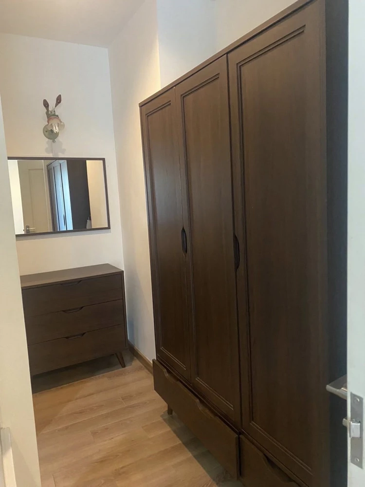 Condo for rent at The Seed Memories Siam. Large, comfortable unit with ample living space. Fully furnished with appliances. Book now!
