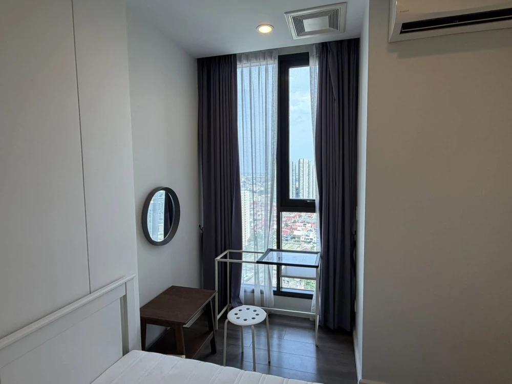 Condo for rent, Whizdom Essence, decorated room, ready to move in, 26th floor, high view, convenient, complete here, book now.