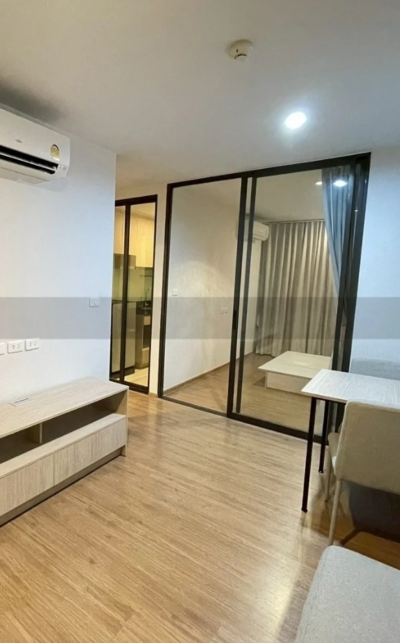 Condo for rent, Niche Mono Issaraphap. Ready to move in, fully furnished. Book today! Don't miss out!