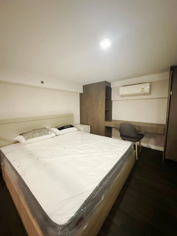 Condo for rent, Siamese Sukhumvit 48, Double Volume unit, fully furnished, 19th floor, beautiful view, floor-to-ceiling windows. Book now, don't wait!