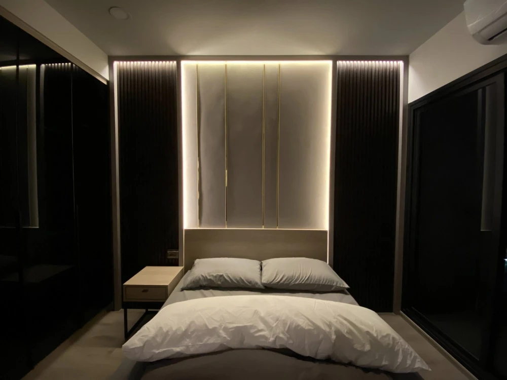 Condo for rent, ready to move in, Chapter One Flow Bangpo, high floor, Chao Phraya River view, built-in with complete furniture and appliances, just b