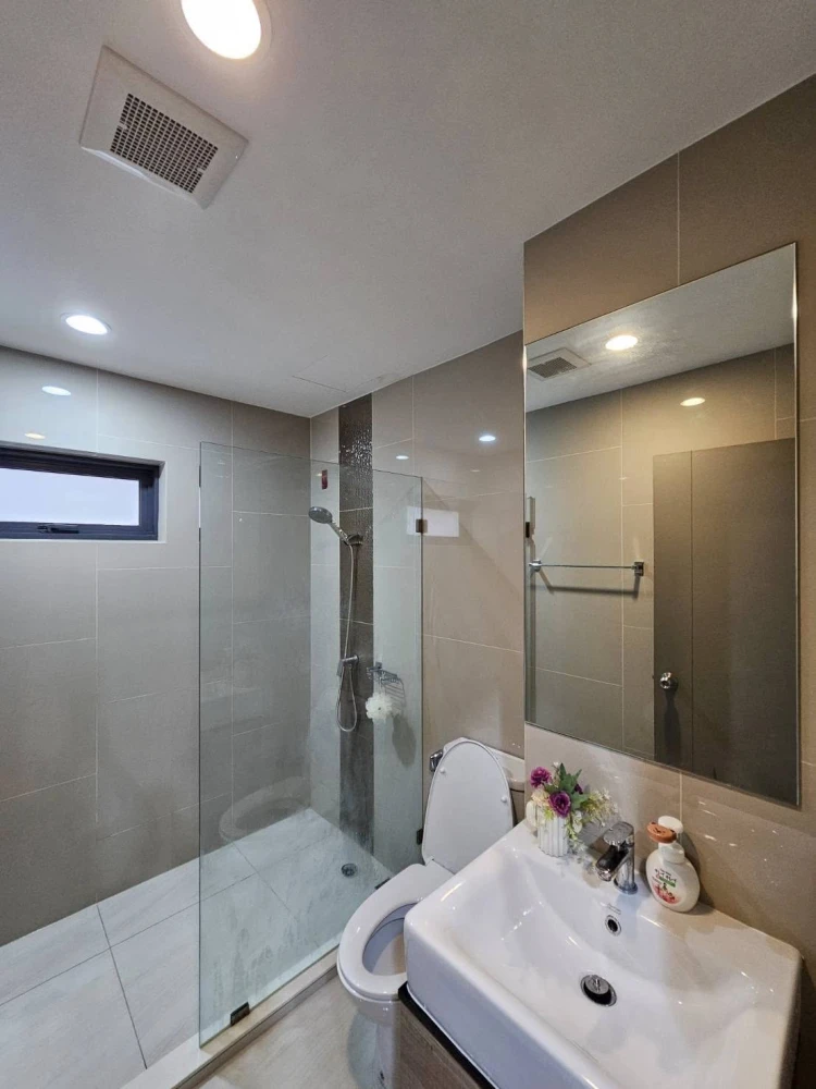 Condo for rent, luxury, next to MRT, beautiful view, high floor, fully furnished, ready to move in immediately, Ideo Tha Phra Interchange
