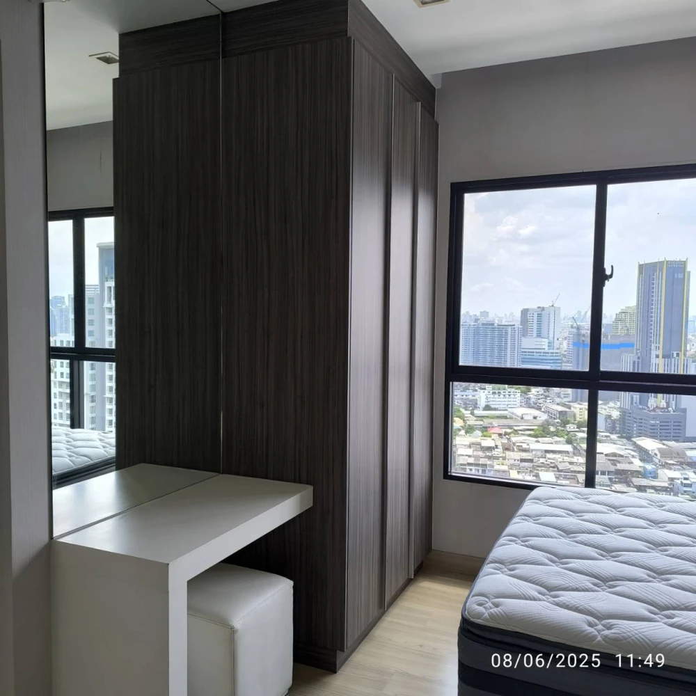 Condo for rent: Urbano Absolute Sathorn Taksin, high view, no blocks, complete furniture set, hurry and bring your bags.