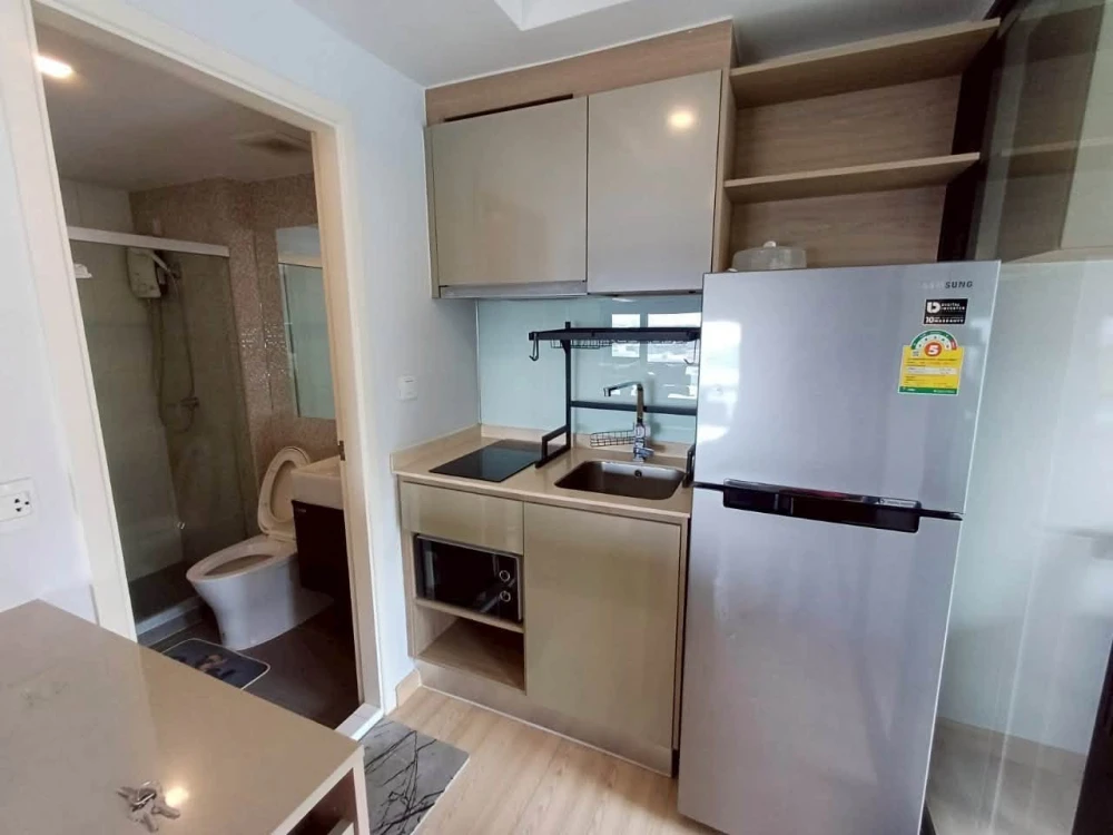 Condo for rent at Knightsbridge Sky City Saphan Mai—located right next to BTS Sai Yud (0 meters away). Corner unit, fully furnished, and ready to move