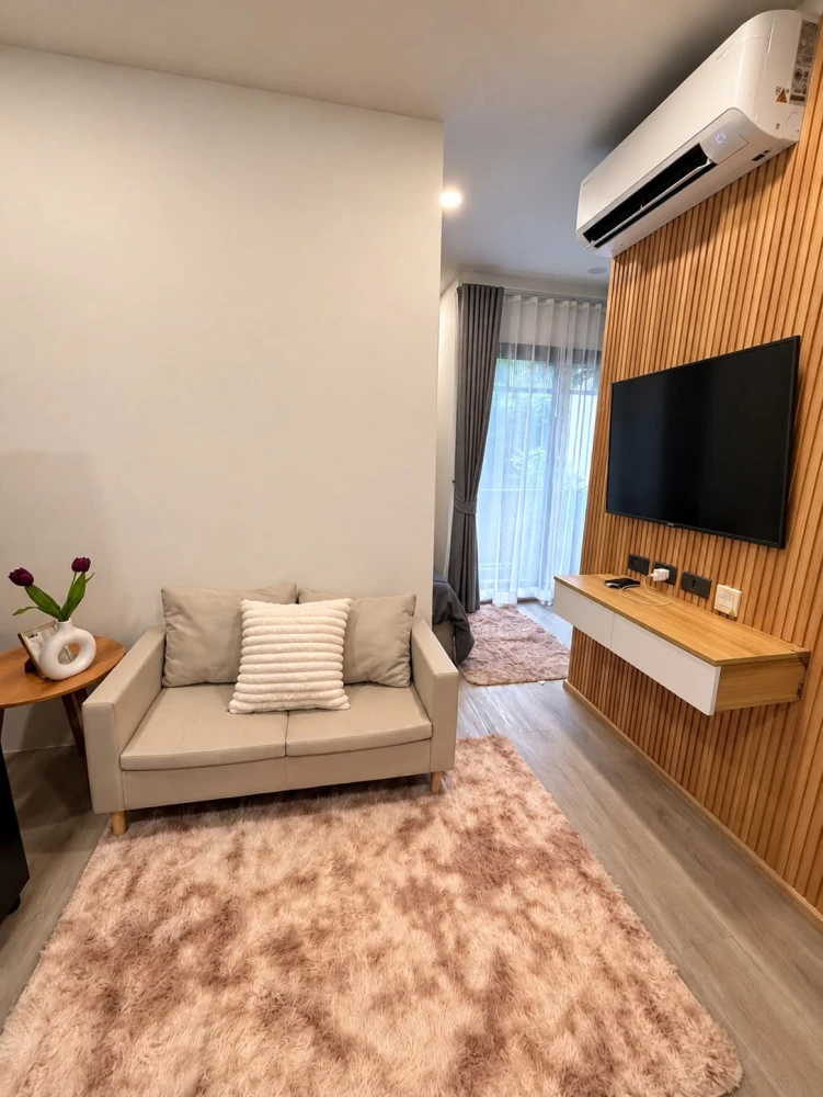 Urgent rental: Groove Scape Ladprao-Sutthisan. Move-in ready unit—fully furnished and equipped with all appliances. Just bring your personal belonging