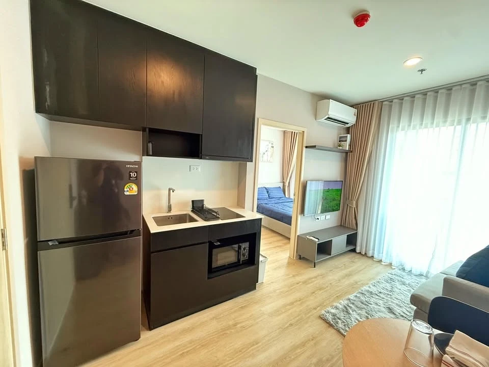 Urgently for rent: Noble Nue District R9, fully furnished, ready to move in, complete with furniture and appliances, just bring your bags and move in.