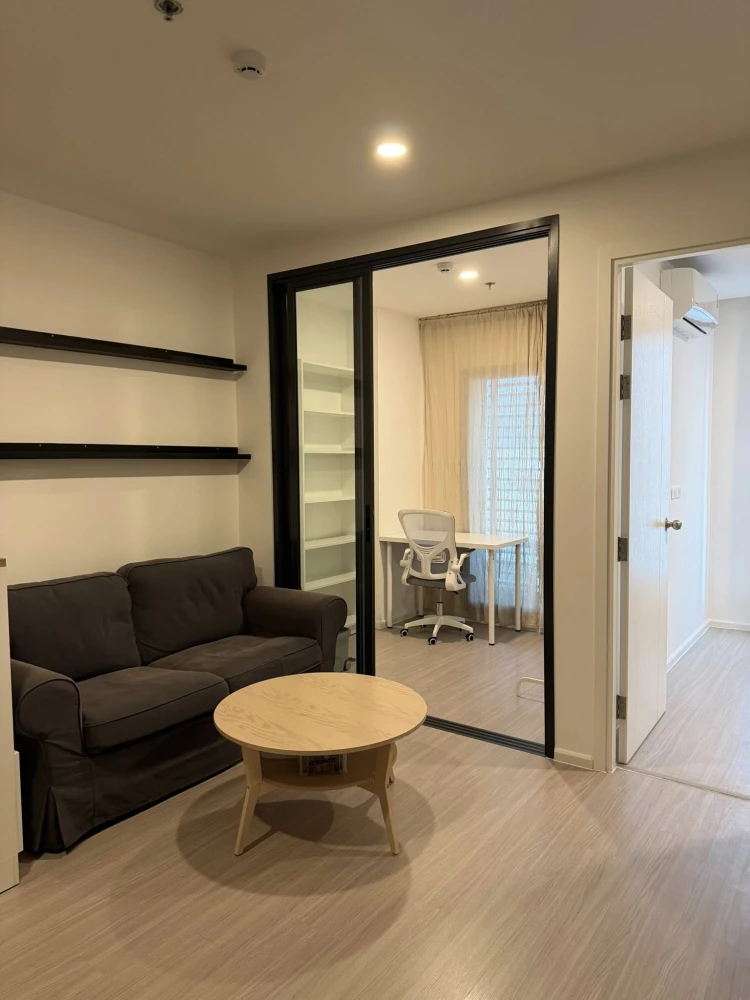 Condo for rent, DENIM JATUJAK. Nice unit on the 11th floor with great views. Fully furnished. Book now!