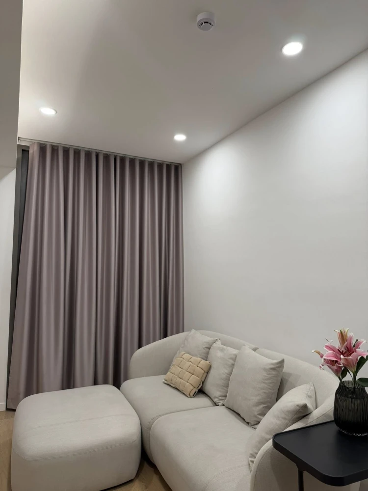 Available for immediate rent! Holm Ekamai 22, spacious rooms with ample living space and complete amenities. Book now, don't wait!