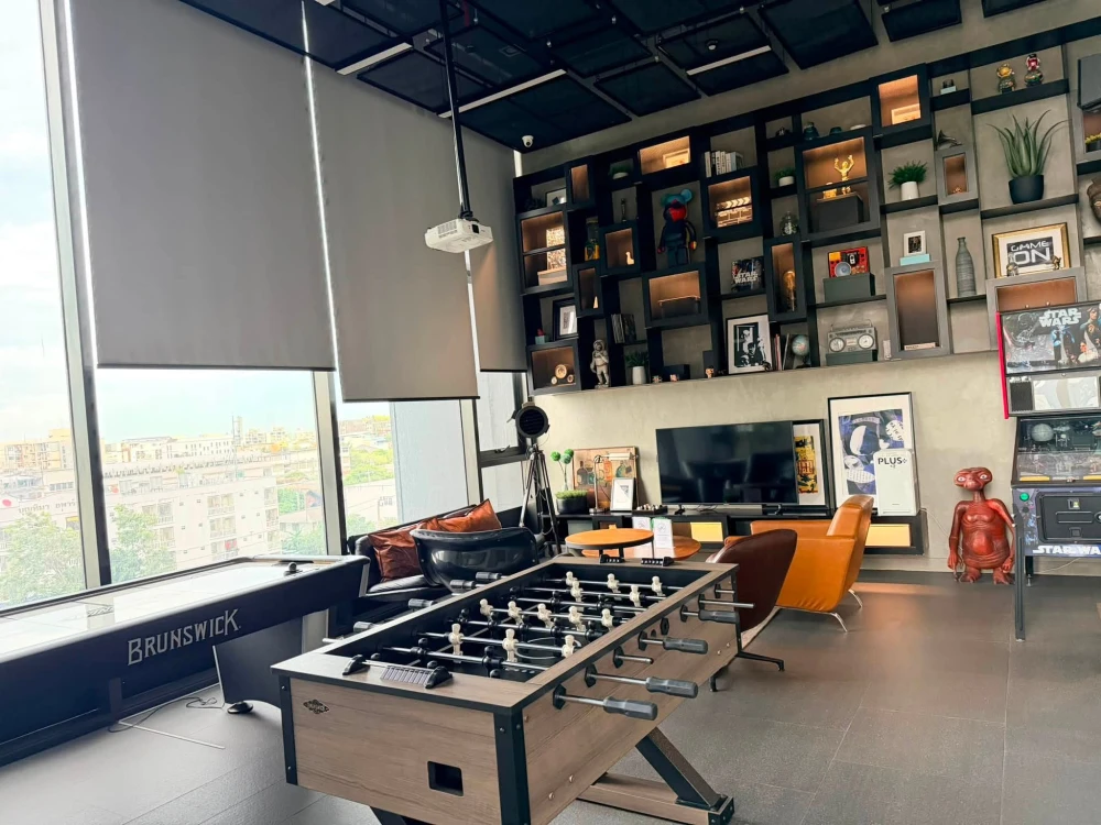 Condo for rent at The Line Sukhumvit 101. Corner unit, very private. Fully furnished and equipped with appliances. Don't miss out!
