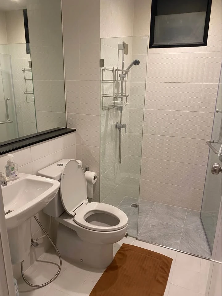 Condo for rent THE TREE INTERCHANGE, spacious room, lots of usable space, good price, book now.